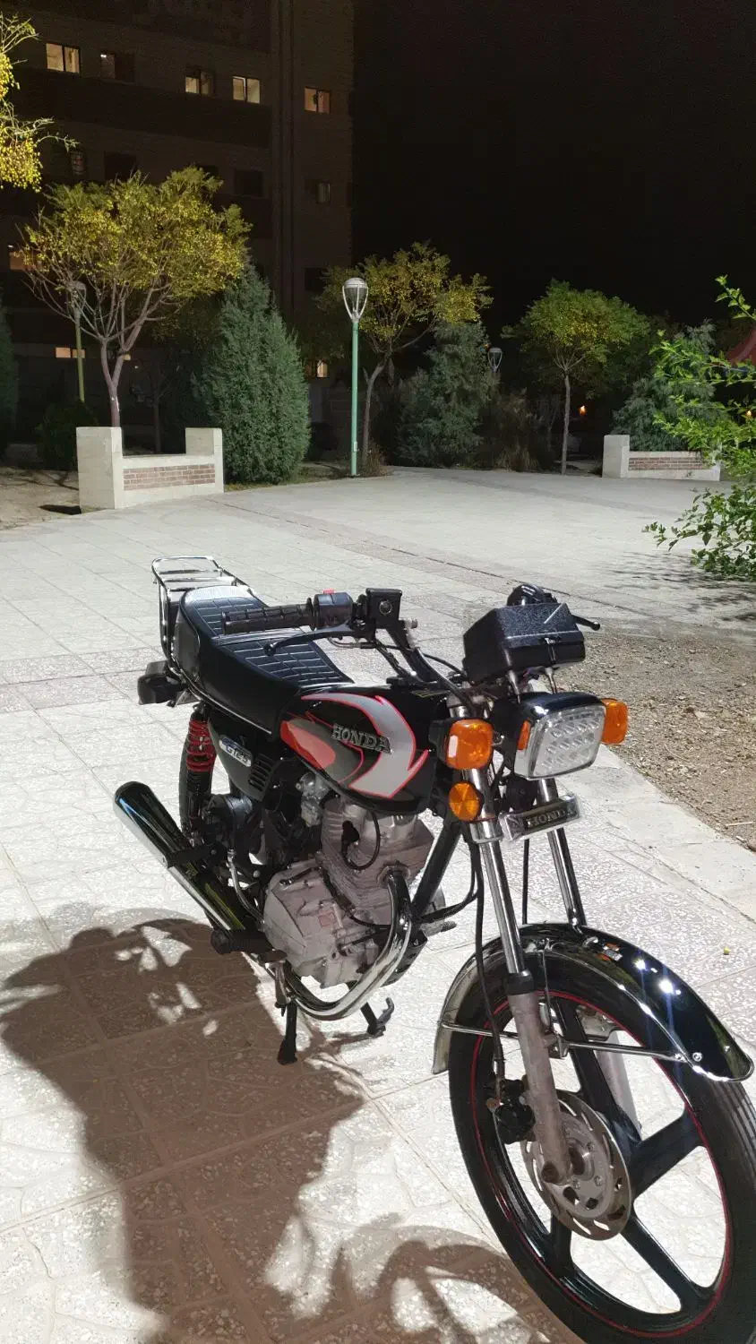 ۲۰۰ پرواز|موتورسیکلت|سمنان, |دیوار