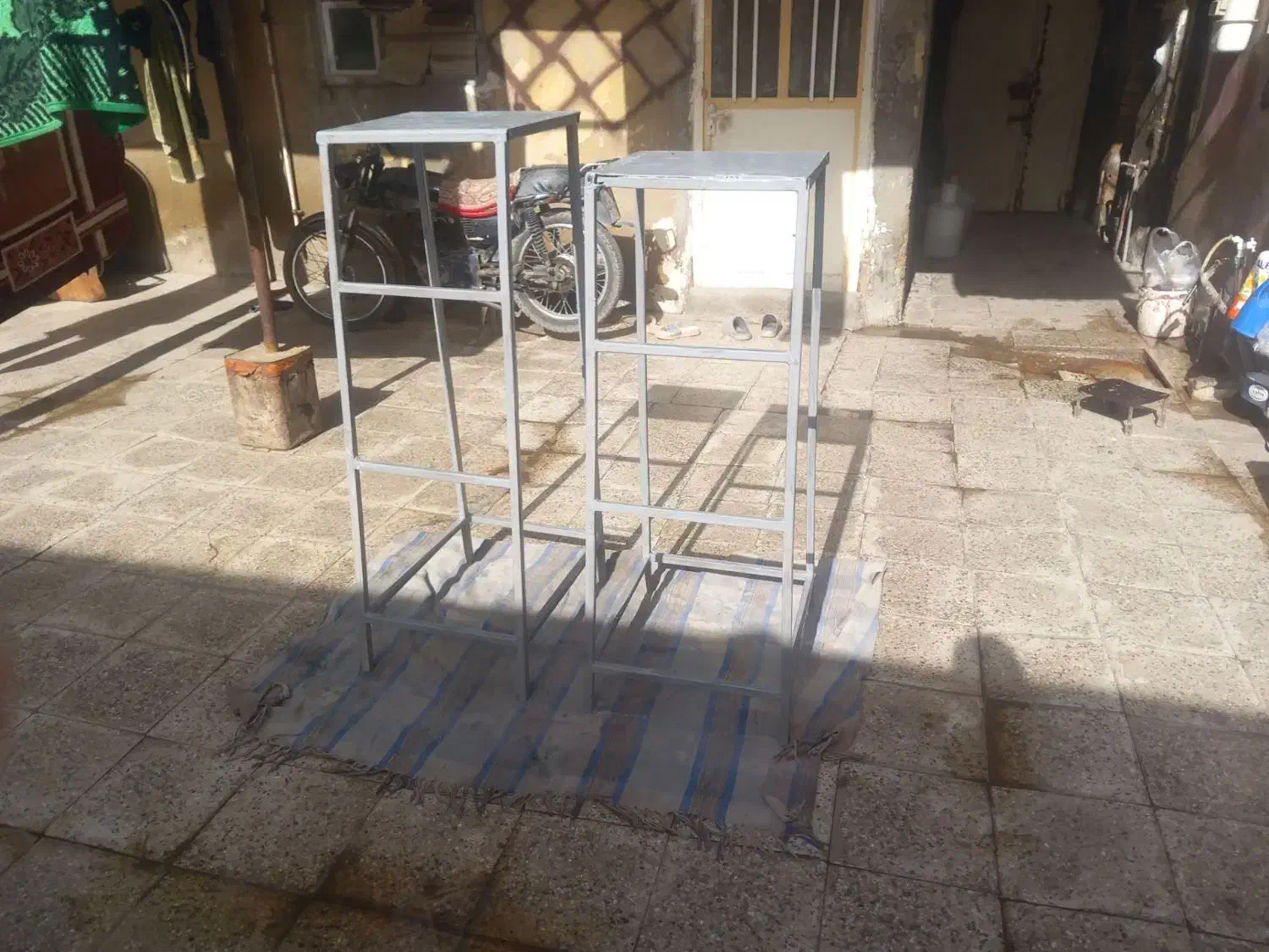 چهار پایه|صندلی و نیمکت|سوسنگرد, |دیوار