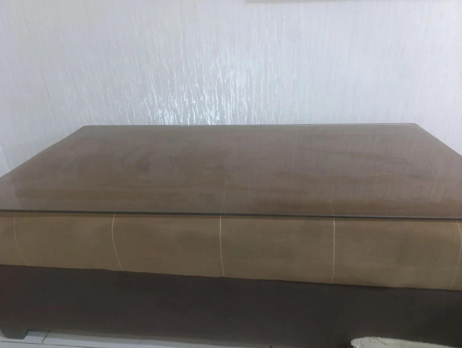 پاف|مبلمان خانگی و میز عسلی|رشت, بازار|دیوار