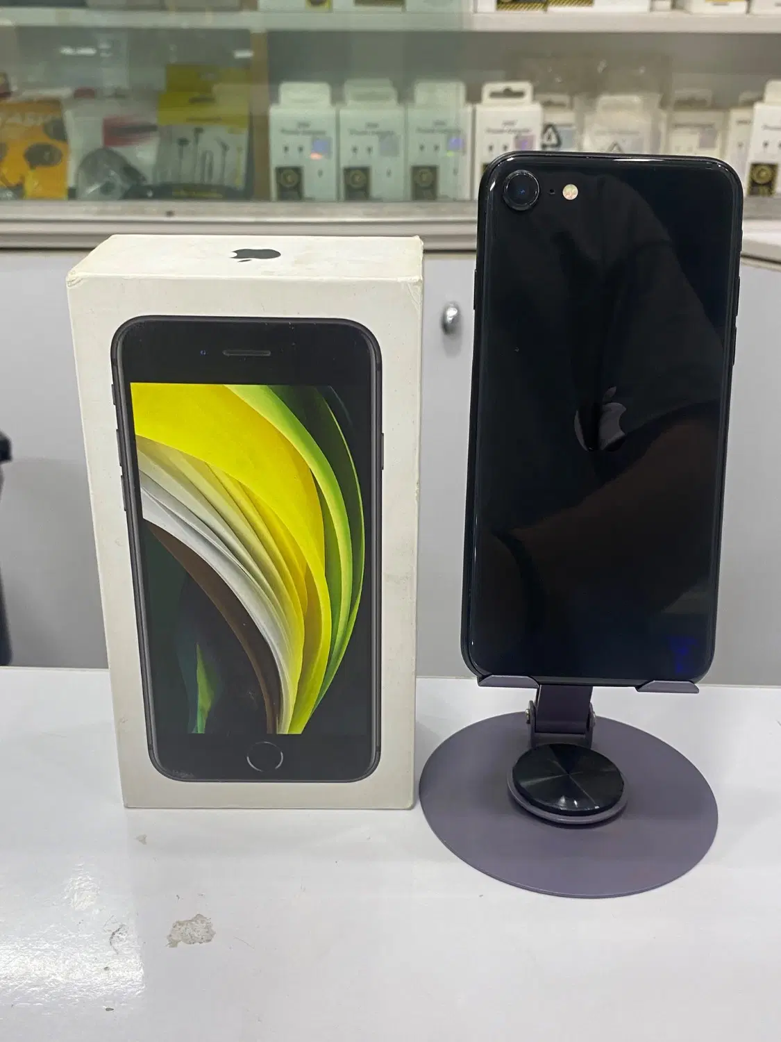 Iphone Se 2020|موبایل|آبادان, |دیوار