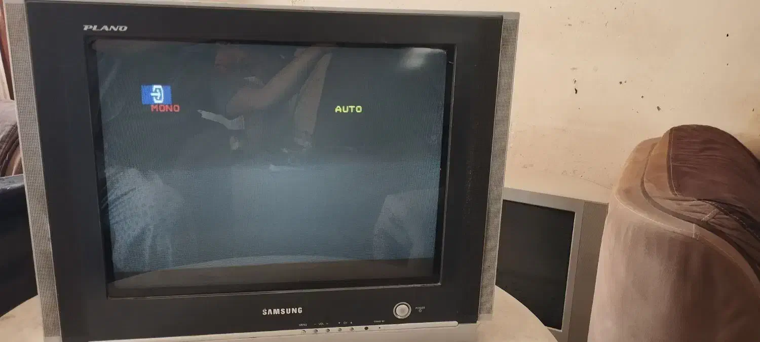 تلویزیون ۲۱|تلویزیون و پروژکتور|گنبد کاووس, |دیوار