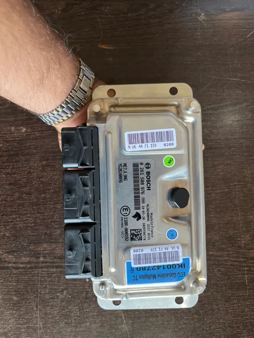 ECU Bosch 7.4.9|قطعات یدکی و لوازم جانبی|مشهد, هفت تیر (آب و برق)|دیوار