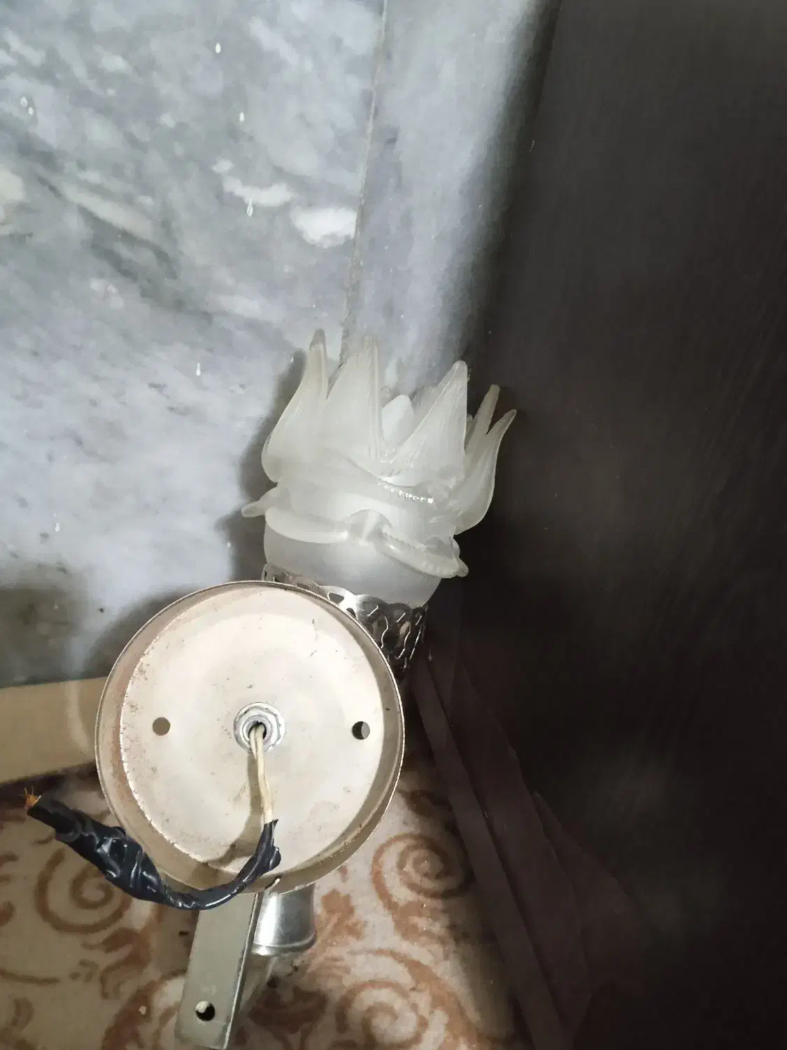 چراغ خواب|چراغ خواب و آباژور|تهران, خاک سفید|دیوار