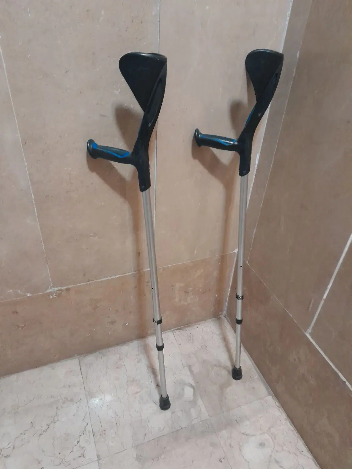 واکر|پزشکی|تهران, جنتآباد مرکزی|دیوار