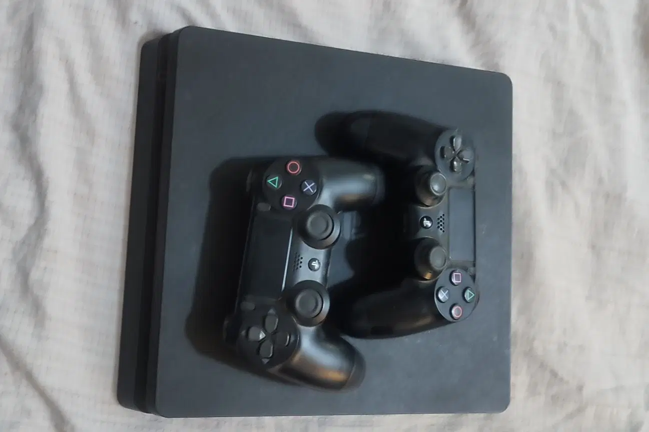 ps4|کنسول، بازی ویدئویی و آنلاین|بندرعباس, |دیوار
