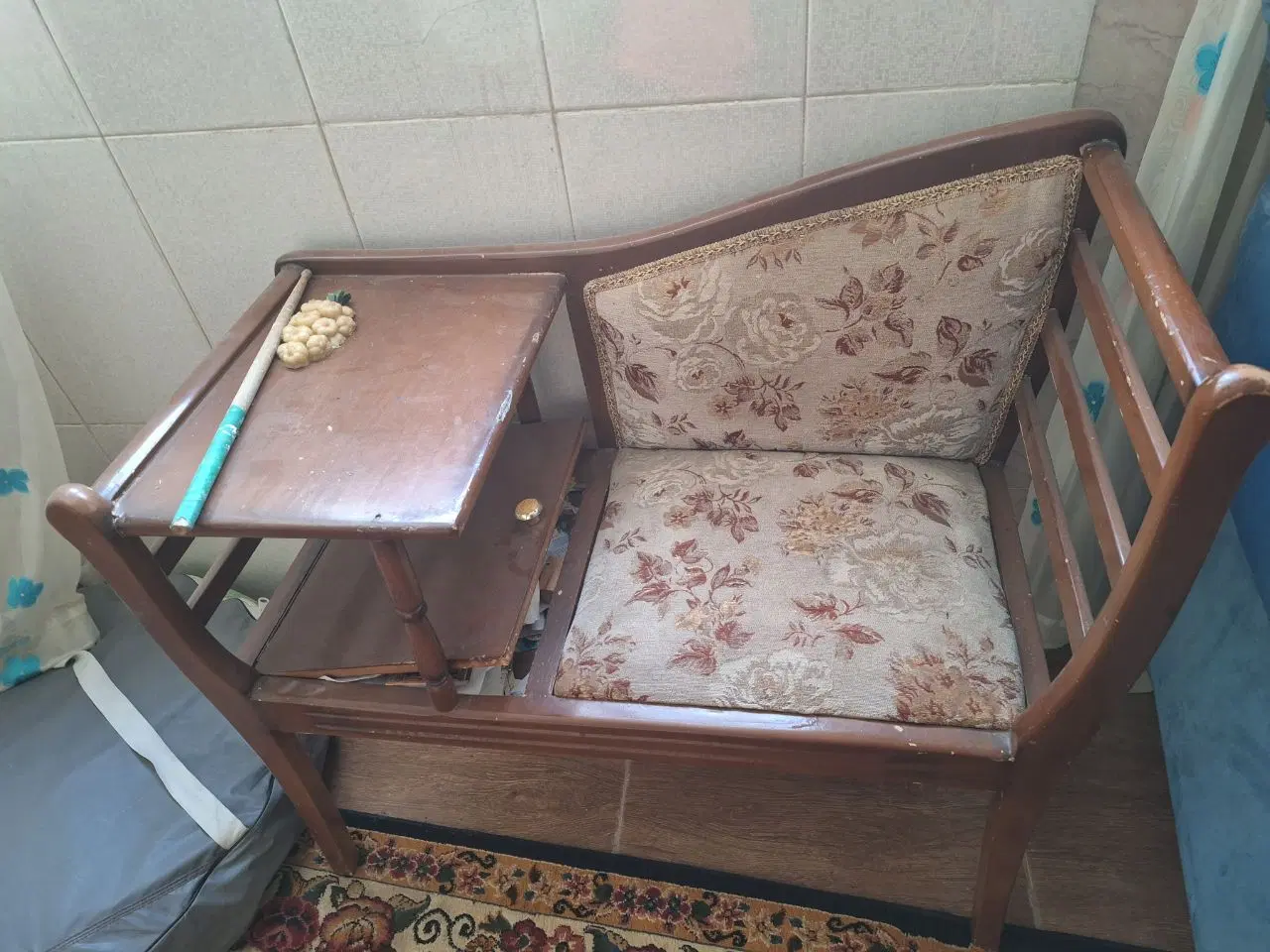 صندلی|مبلمان اداری|اراک, |دیوار