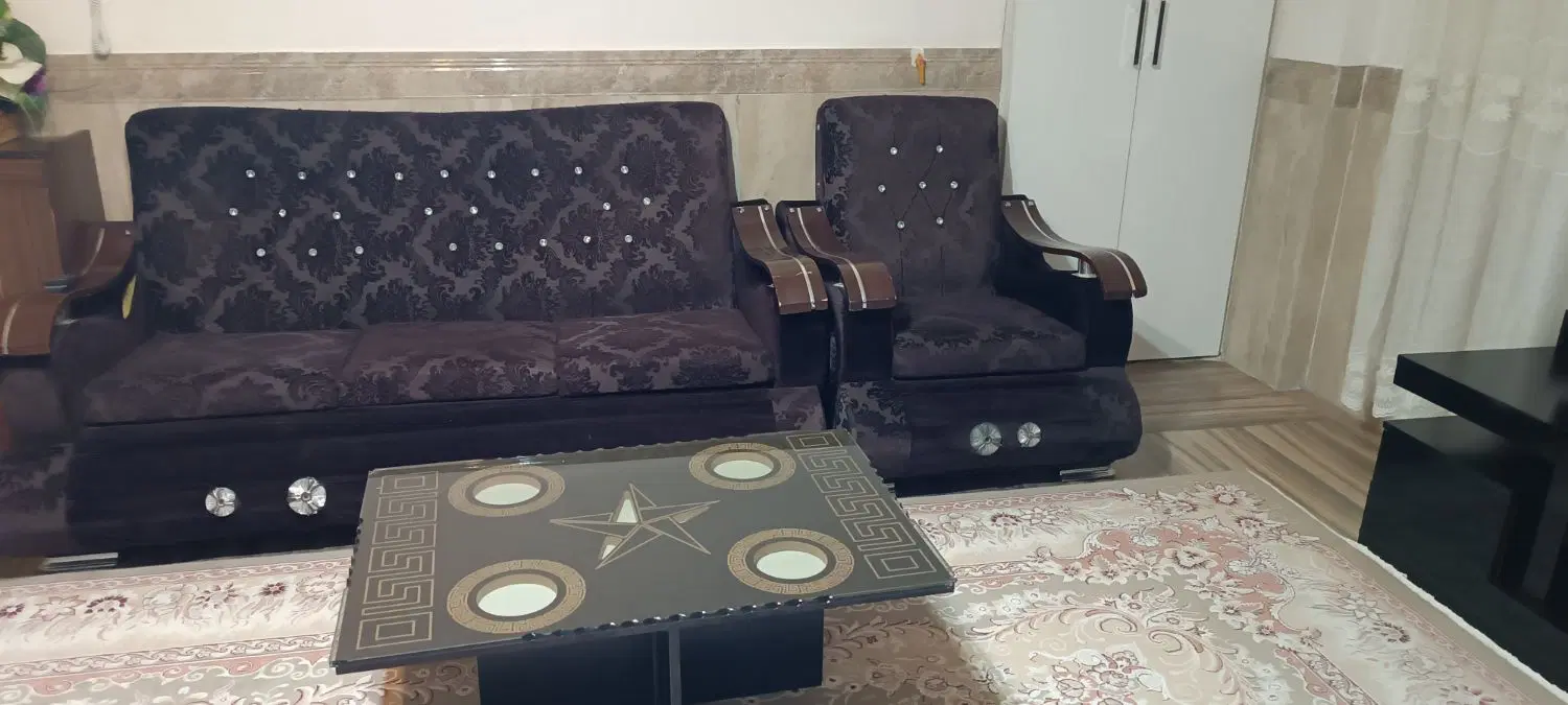 مبل|مبلمان خانگی و میز عسلی|آشخانه, |دیوار