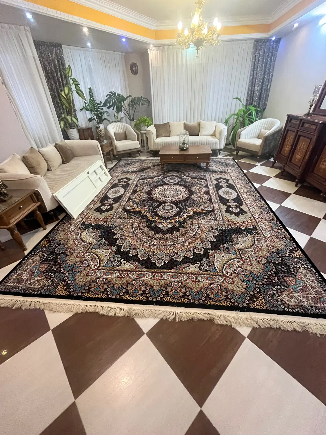 فرش|فرش|سبزوار, عظیمیان|دیوار