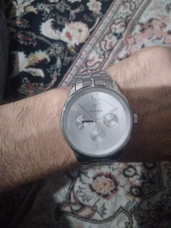 ساعت|ساعت|مهاجران, |دیوار