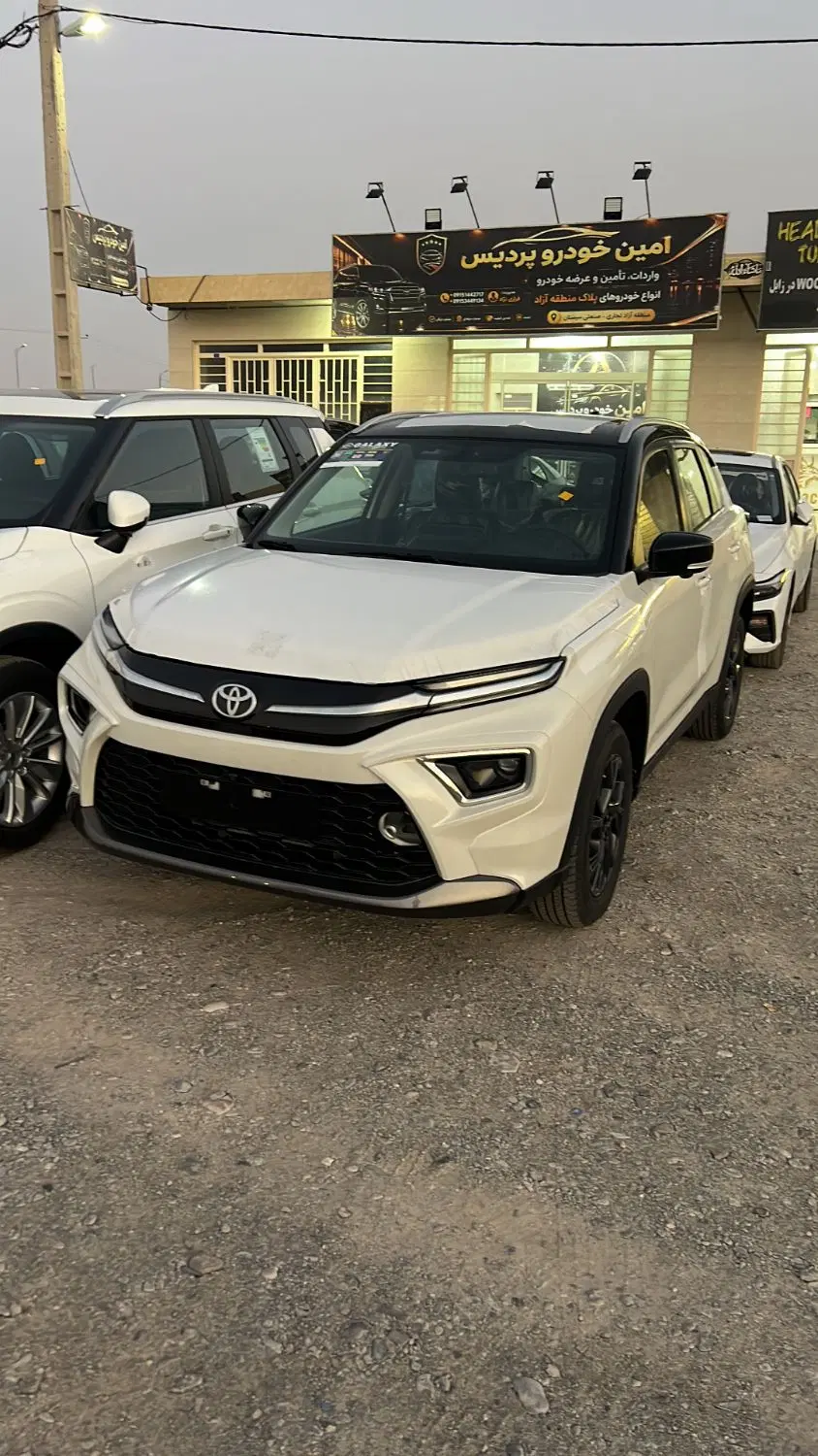 Toyota Urban cruiser|خودرو سواری و وانت|زابل, |دیوار