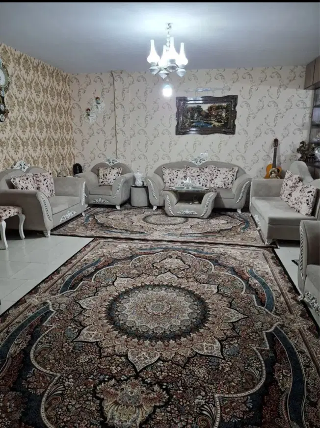 مینودر80مترطلاییه2خواب شیک تمیز //املاک نیایش//|اجارهٔ آپارتمان|قزوین, |دیوار