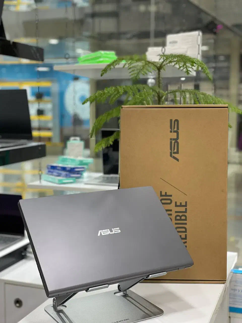 جشنواره 3 روزه فروش لپ تاپ های استوک نمایشگاهی|رایانه همراه|تهران, میرداماد|دیوار