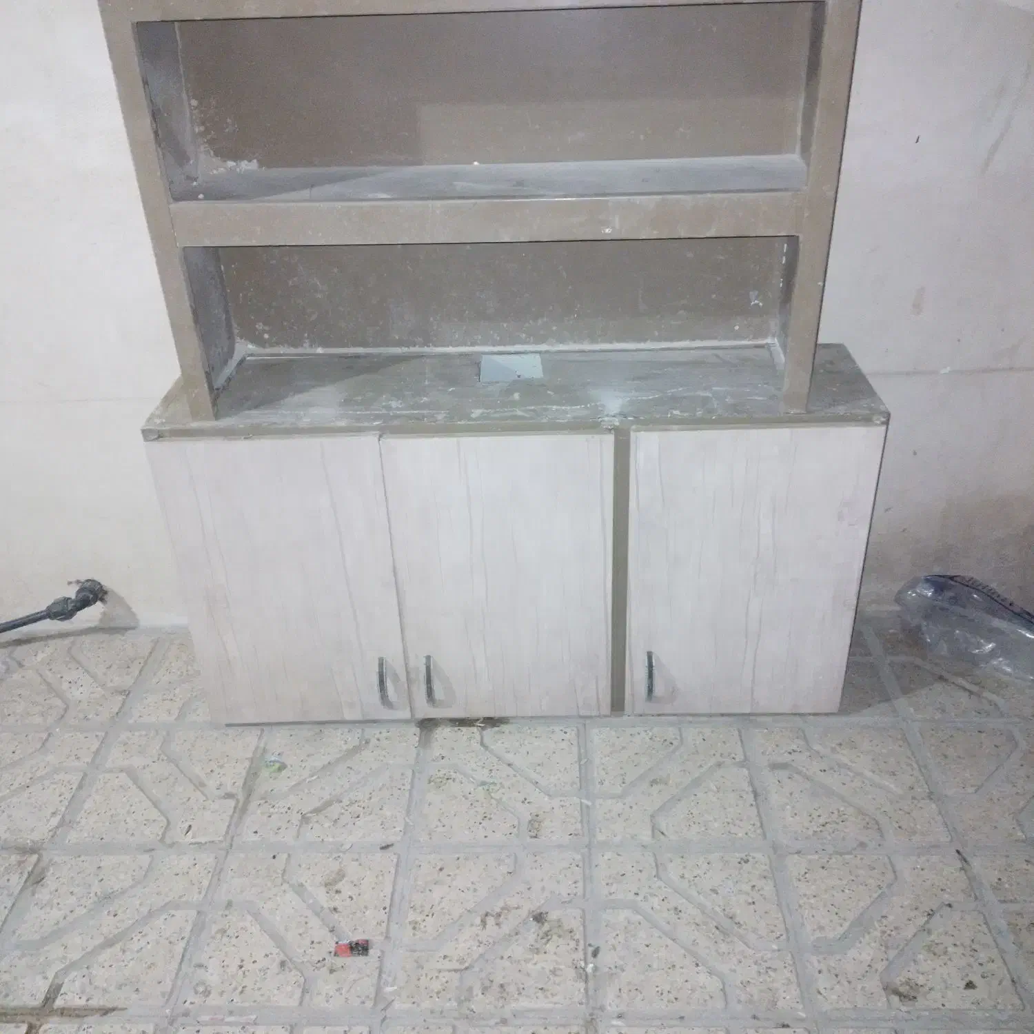 کابینت|آب‌چکان و نظم‌دهنده ظروف|مشهد, خواجه ربیع|دیوار