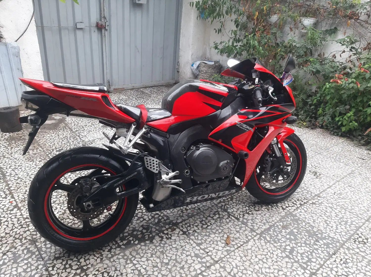 cbr 1000|موتورسیکلت|قائم‌شهر, |دیوار
