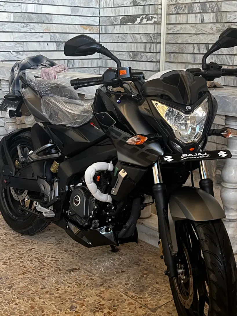 Ns200 خشک|موتورسیکلت|تهران, آرژانتین|دیوار