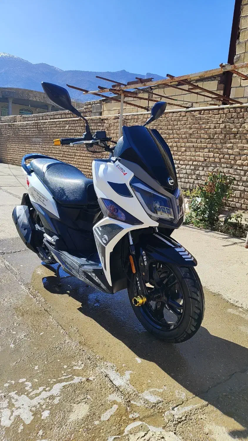 Galaxy j200 جی ۲۰۰ sym|موتورسیکلت|خرم‌آباد, |دیوار