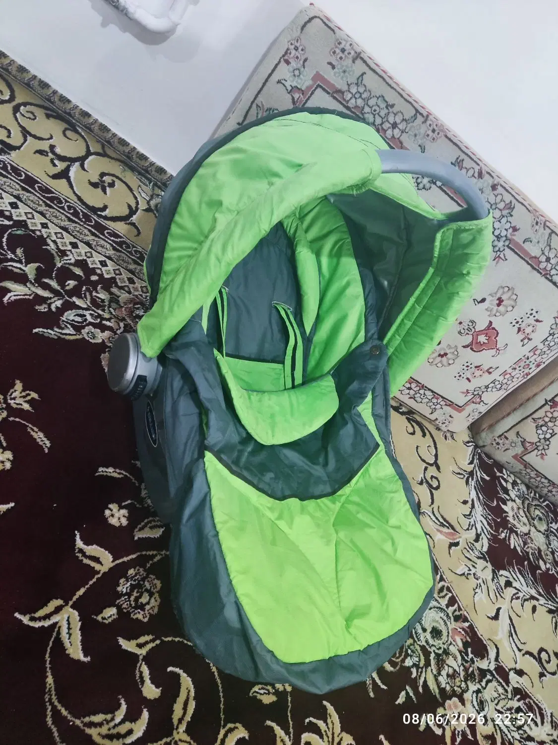 کریر|کالسکه و لوازم جانبی|نهاوند, |دیوار