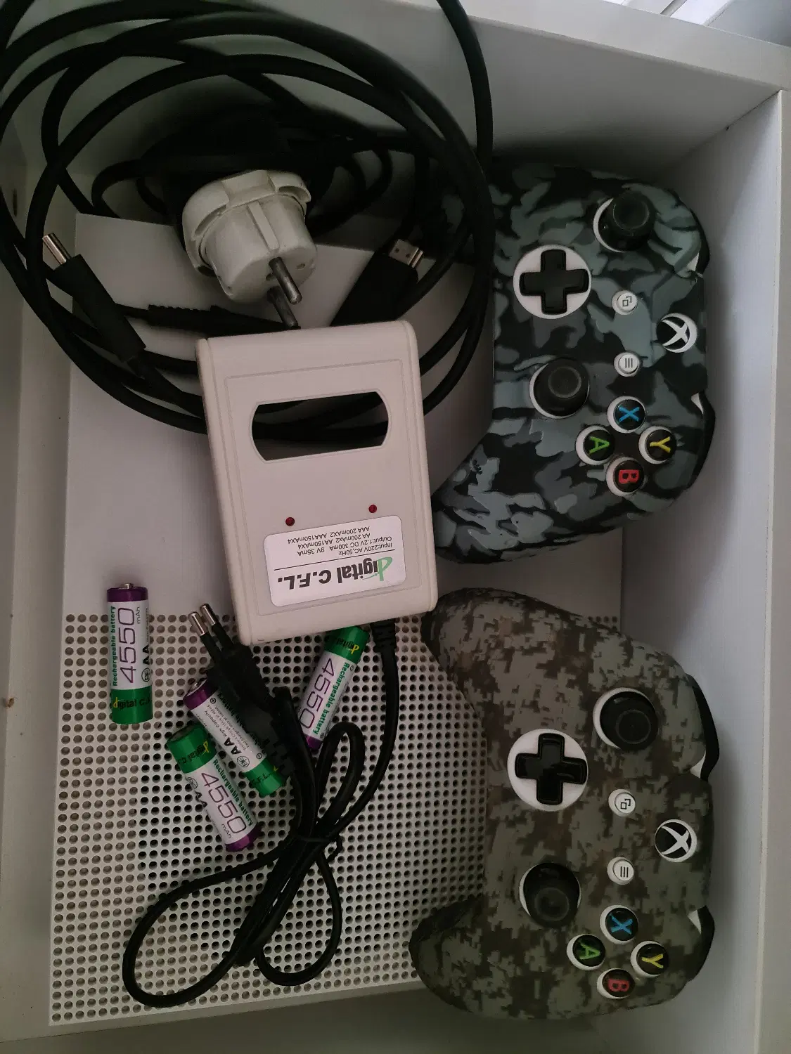 Xbox one s 1T|کنسول، بازی ویدئویی و آنلاین|محمدیه-قزوین, |دیوار