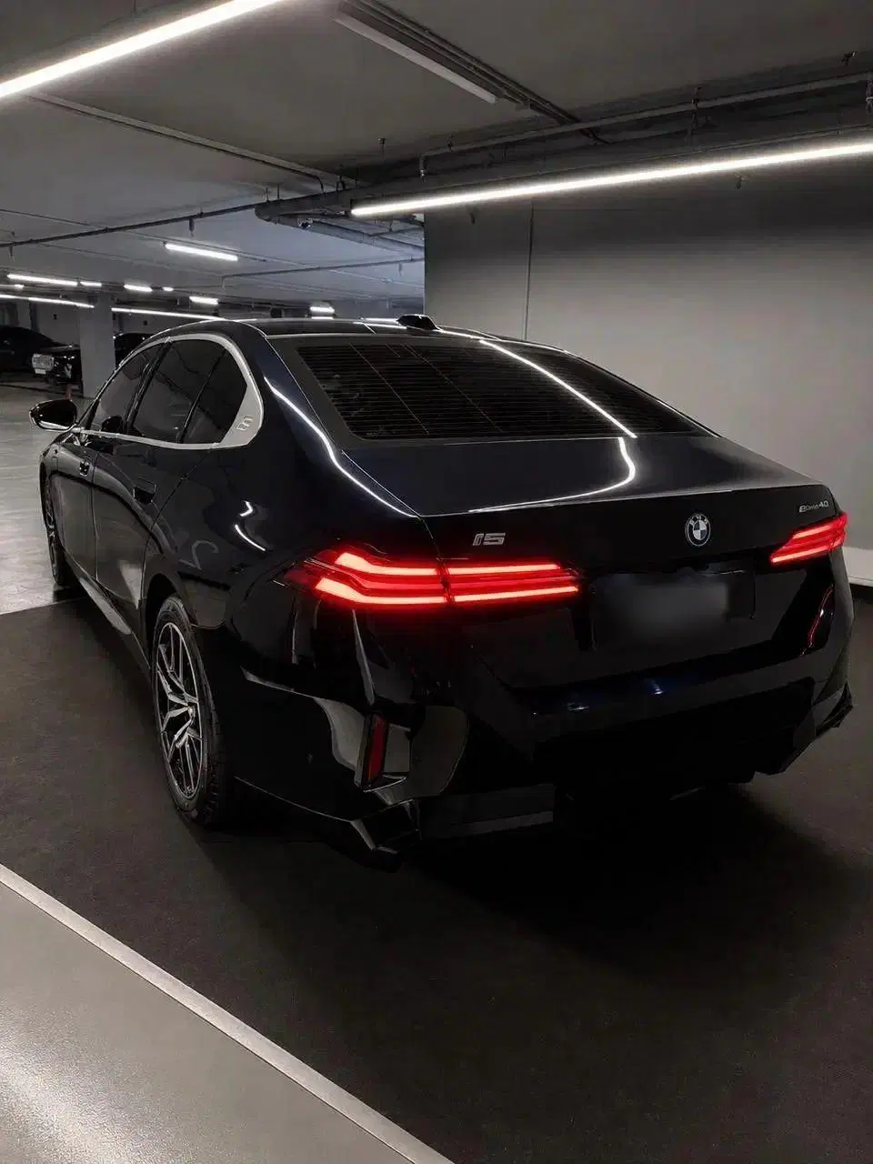 BMW i5 2025|خودرو سواری و وانت|تهران, الهیه|دیوار
