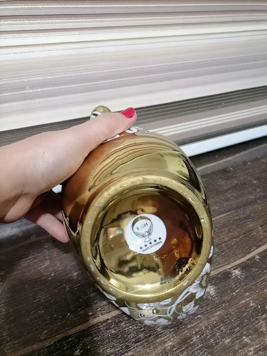 قوری نو|قوری، کتری، قهوهساز دستی|رشت, شهرک صبا|دیوار