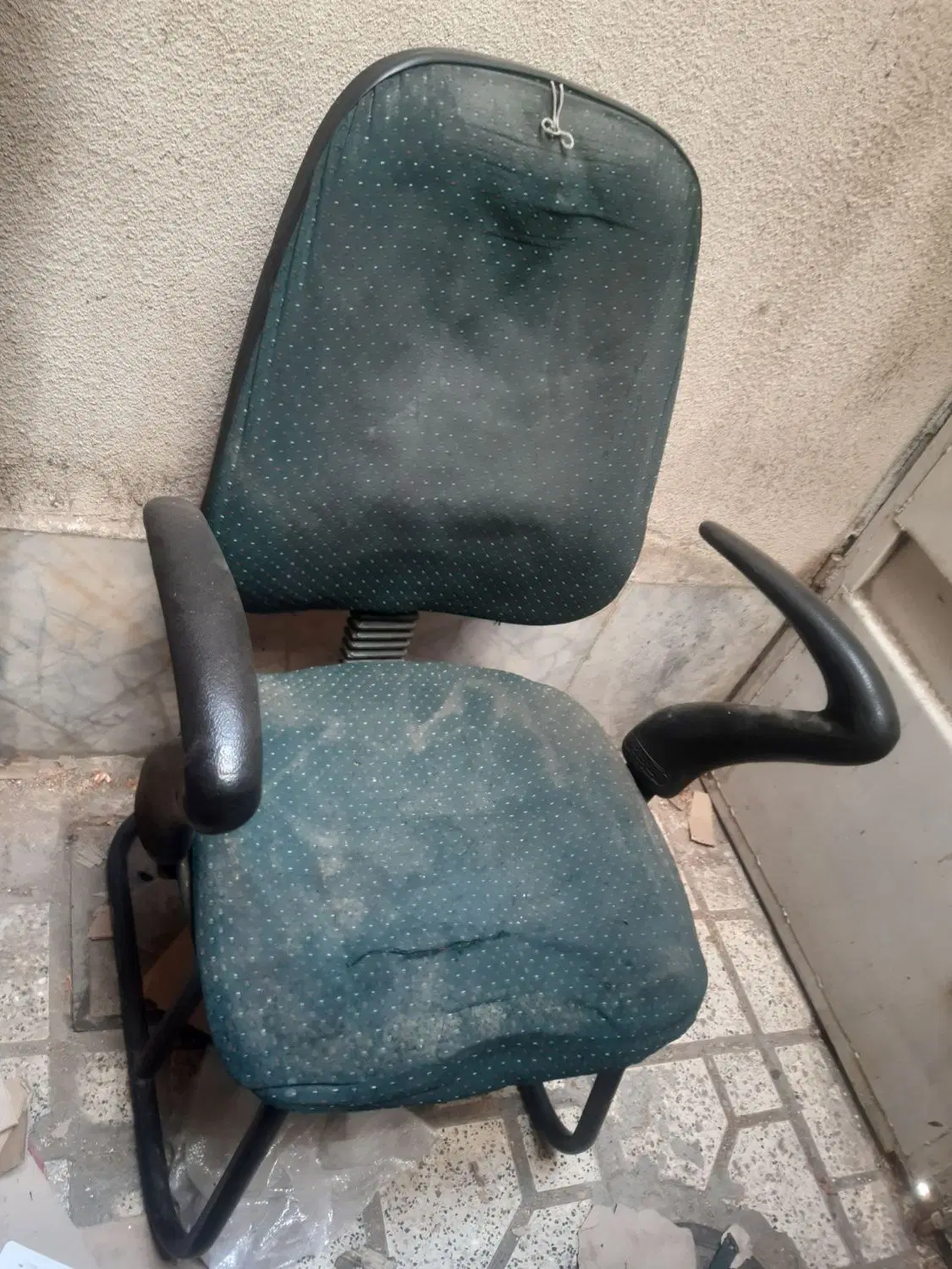 صندلی|مبلمان اداری|مشهد, گاز|دیوار