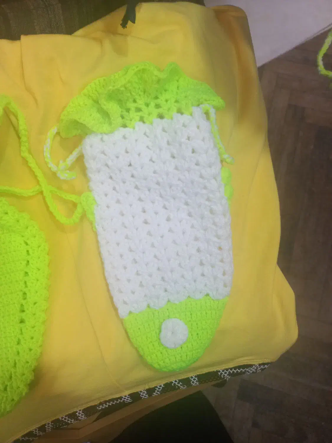 بافتنی|لوازم خیاطی و بافتنی|خمام, |دیوار