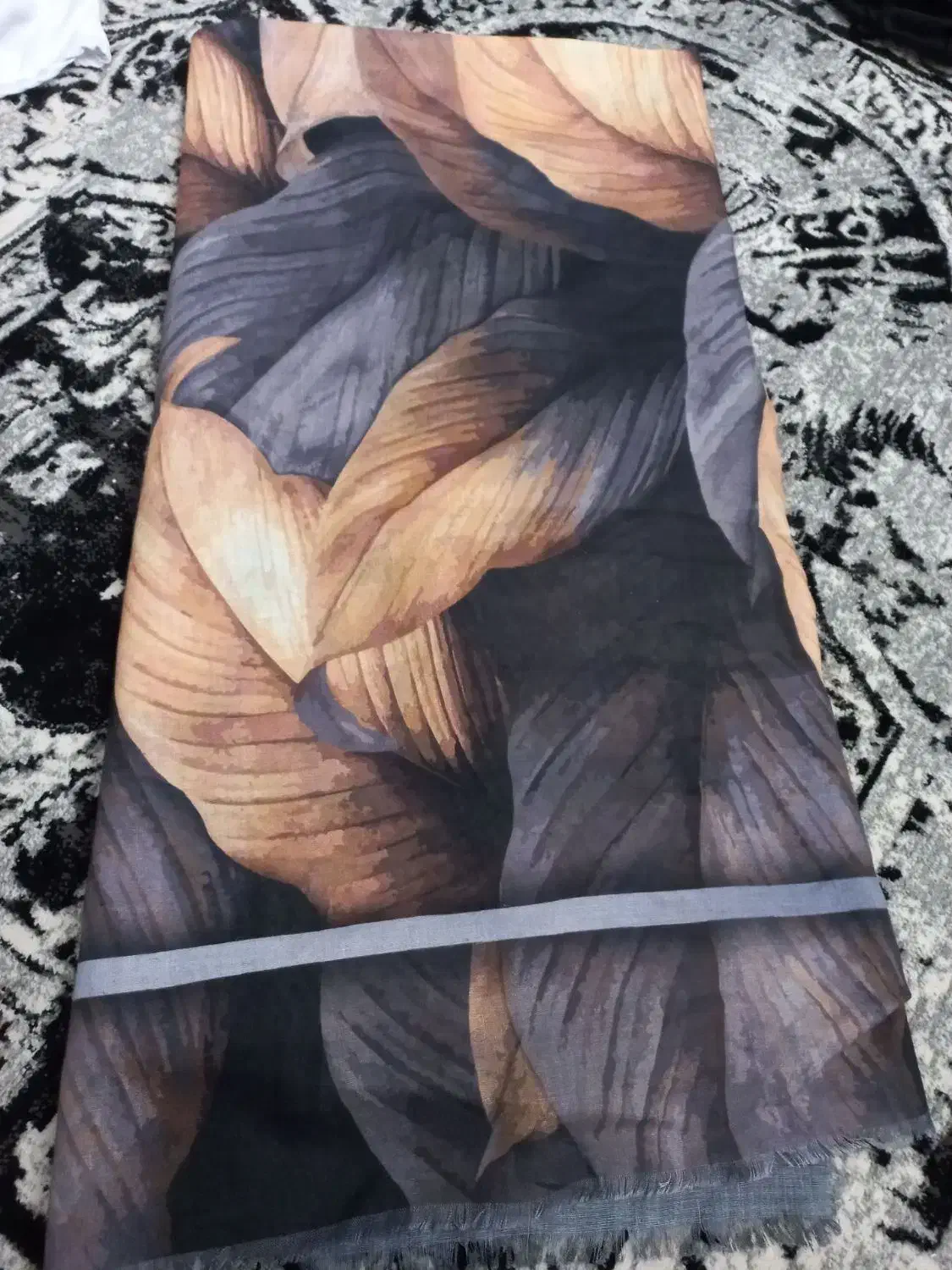 روسری|لباس|مشهد, طبرسی شمالی|دیوار