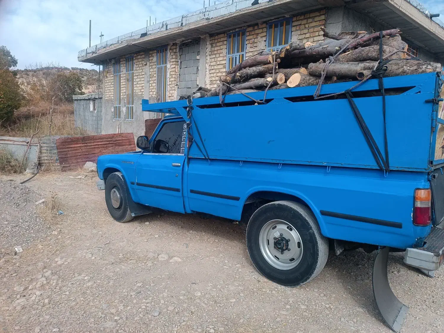 وانت نیسان ۸۴ زامیاد|خودرو سواری و وانت|یاسوج, |دیوار