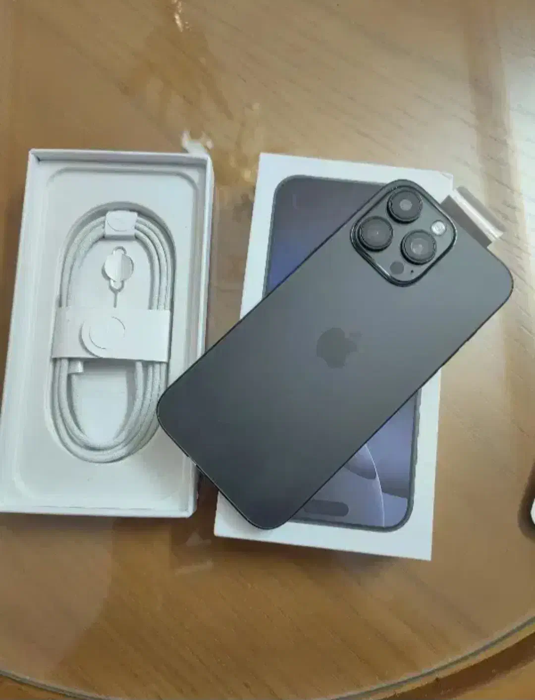 16pro 256|موبایل|کاشان, فاز ۲ ناجی آباد|دیوار