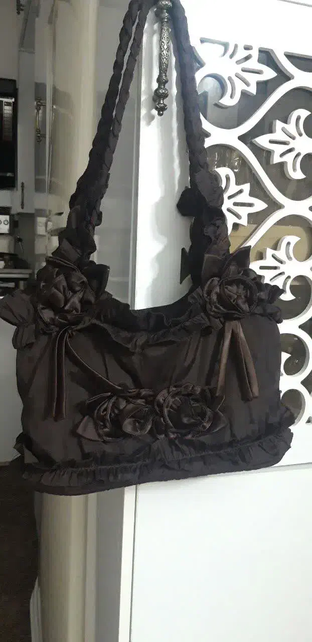 کیف|کیف، کفش، کمربند|کازرون, |دیوار