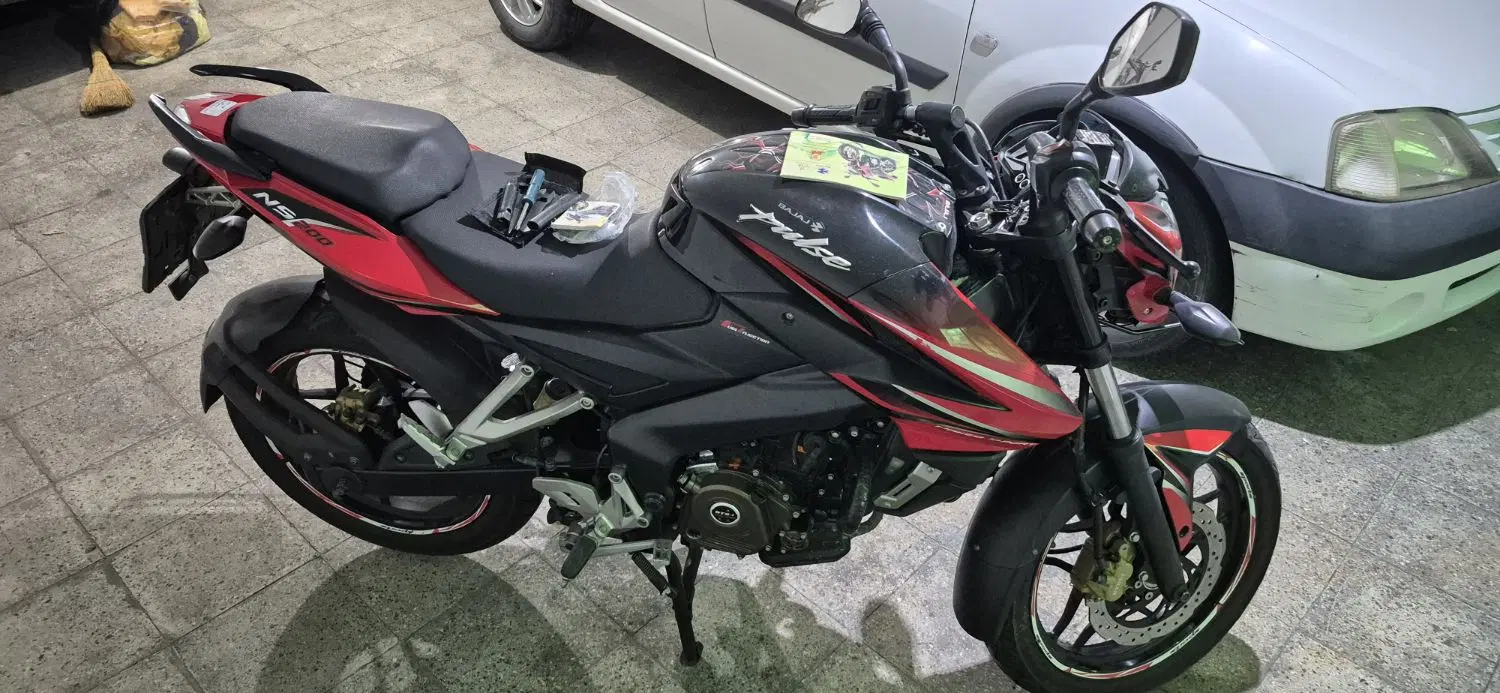 ns200مدل۹۶|موتورسیکلت|تهران, تسلیحات|دیوار