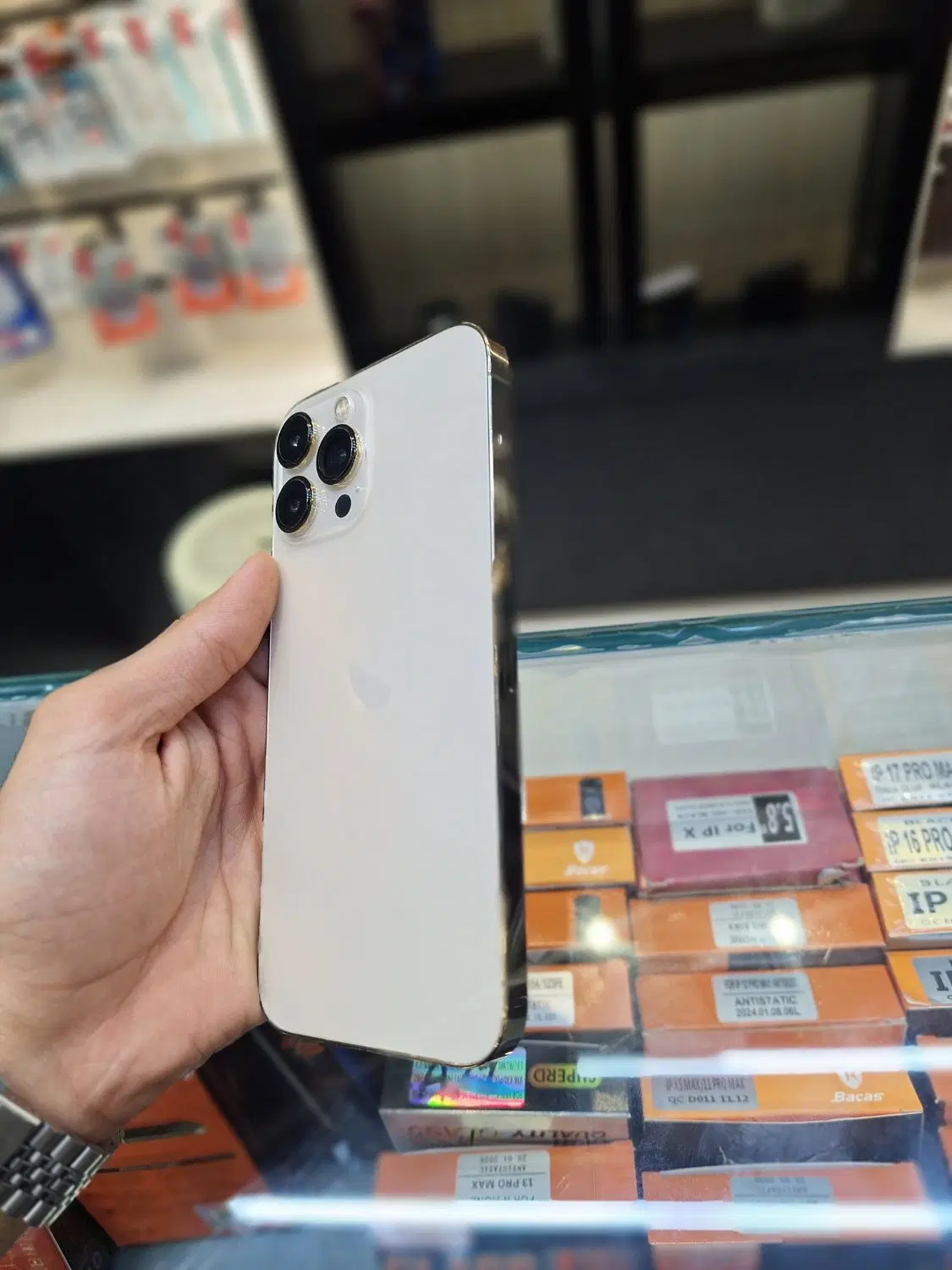 iPhone 13 pro max|موبایل|باوی, |دیوار