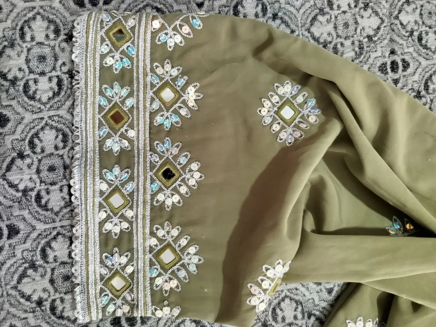 لباس|لباس|چابهار, |دیوار