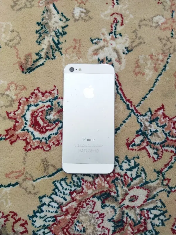 iPhone5|موبایل|قم, نیروگاه|دیوار