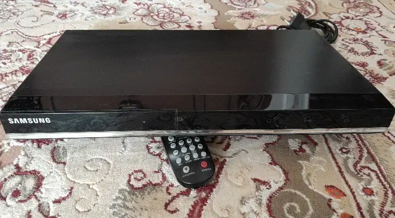 دی وی دی|پخشکننده DVD و ویدیو|رباطکریم, رباطکریم|دیوار