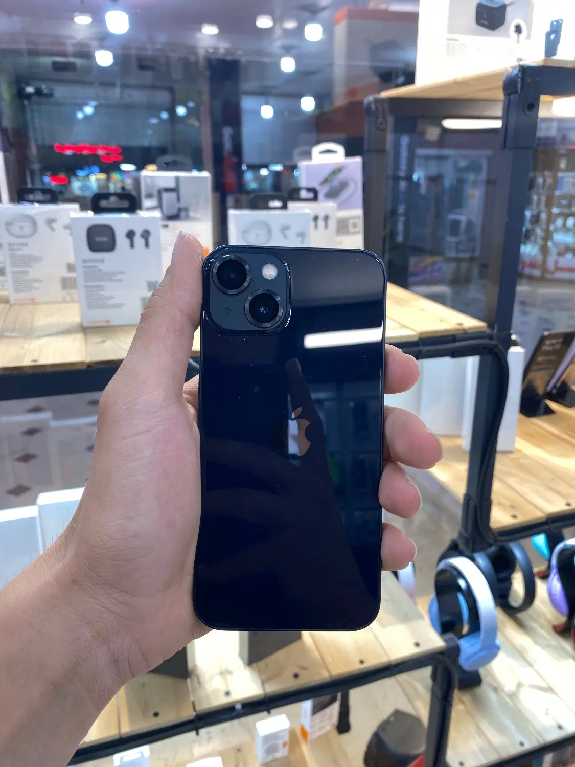 Iphone 11|موبایل|اصفهان, مفتح|دیوار