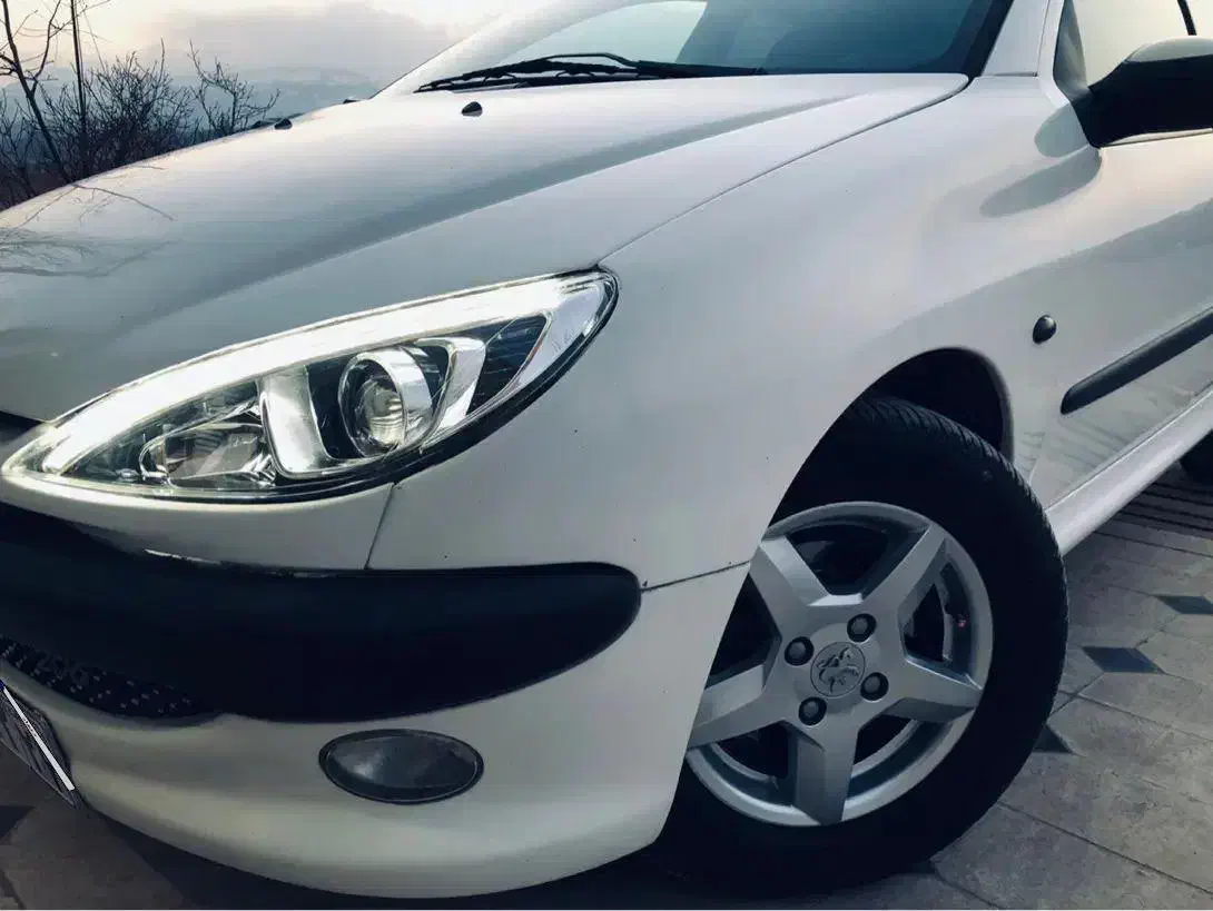 ۲۰۶ مدل ۱۳۹۶|خودرو سواری و وانت|ماکو, |دیوار