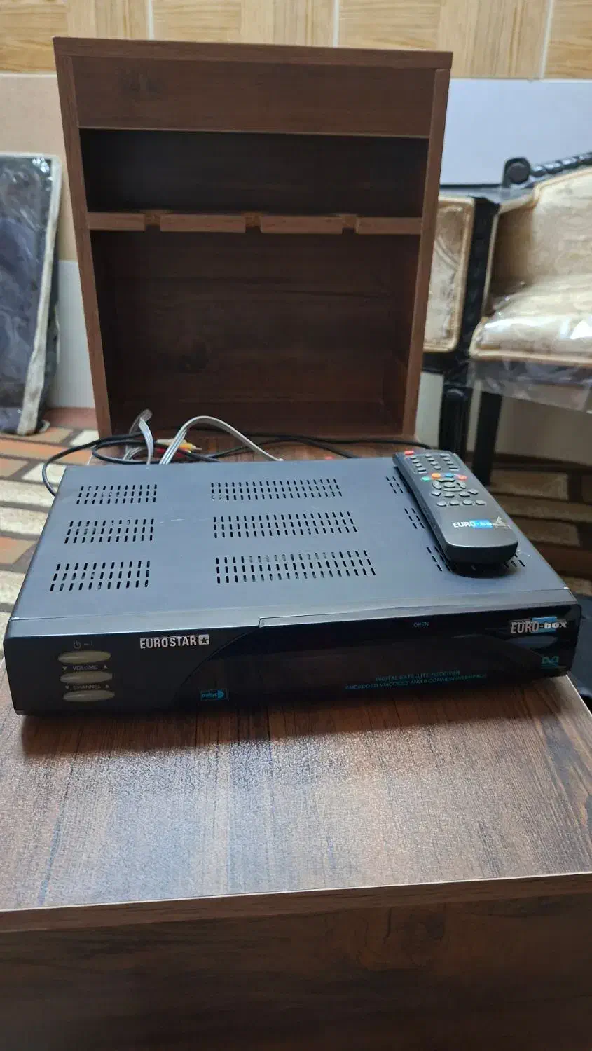 گیرنده دیجیتال|صوتی و تصویری|اصفهان, ستار|دیوار