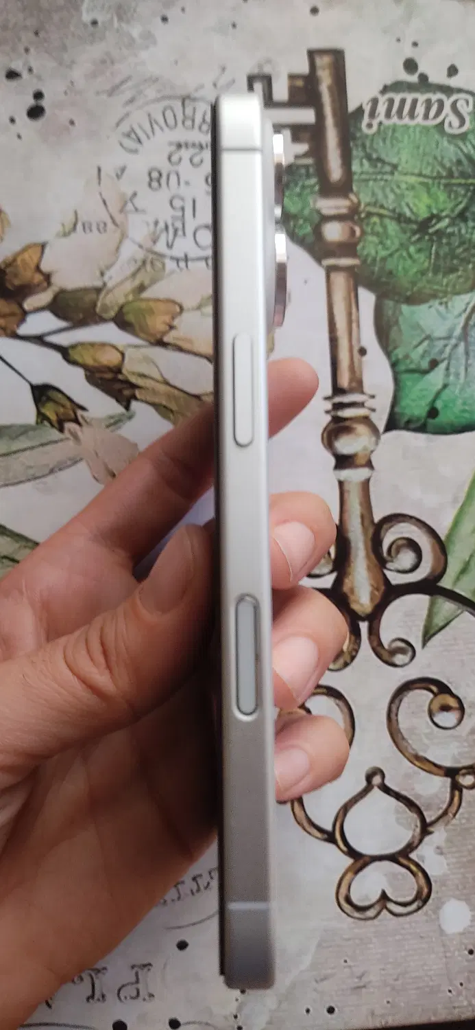 iphone 16 normal|موبایل|کرج, فاز ۱ مهرشهر|دیوار