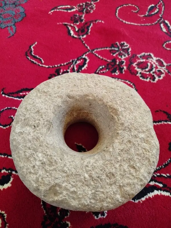 سنگ‌|بدلیجات|کوزران, |دیوار