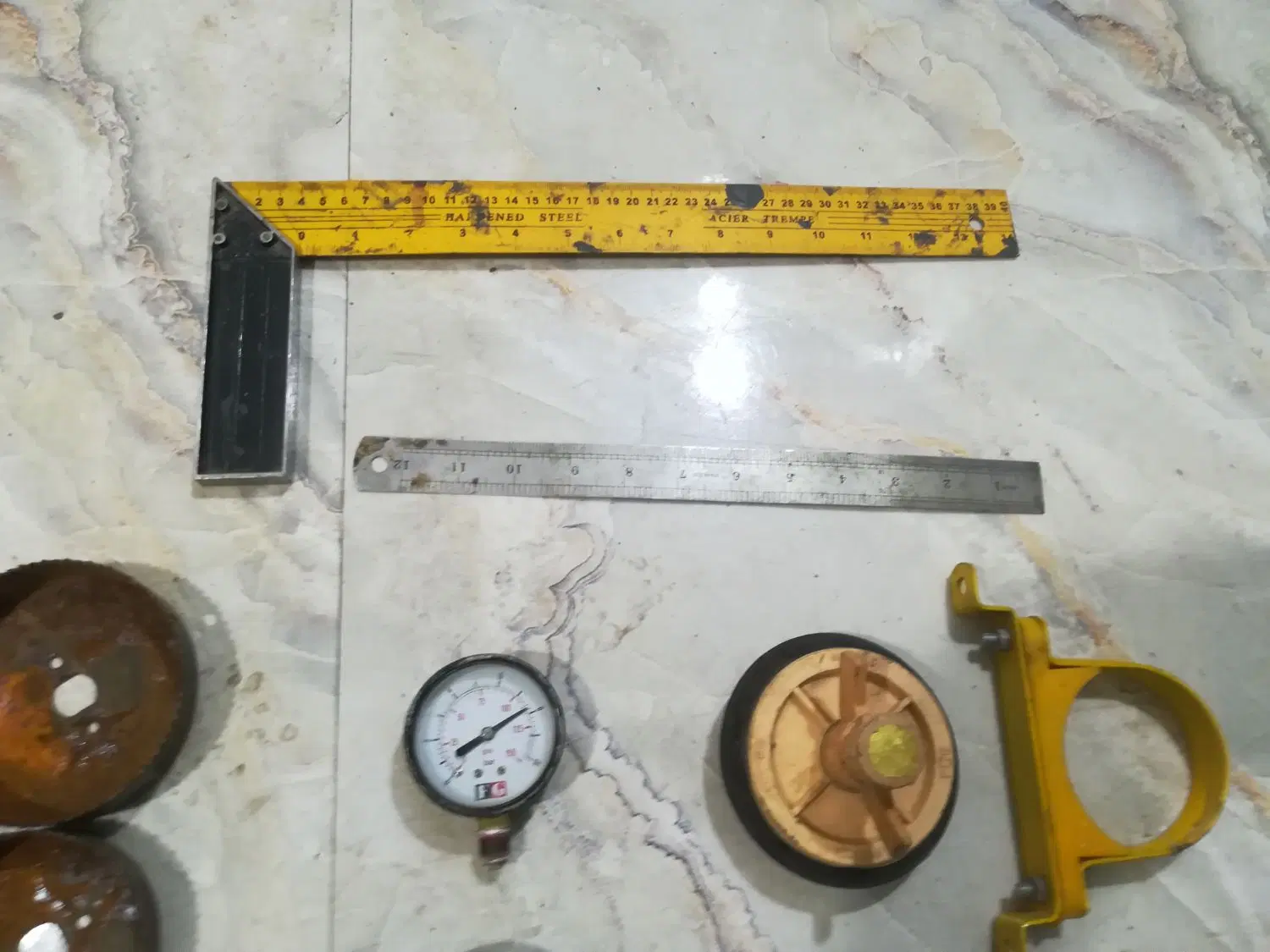 ابزار|ابزارآلات|شیراز, فرگاز|دیوار