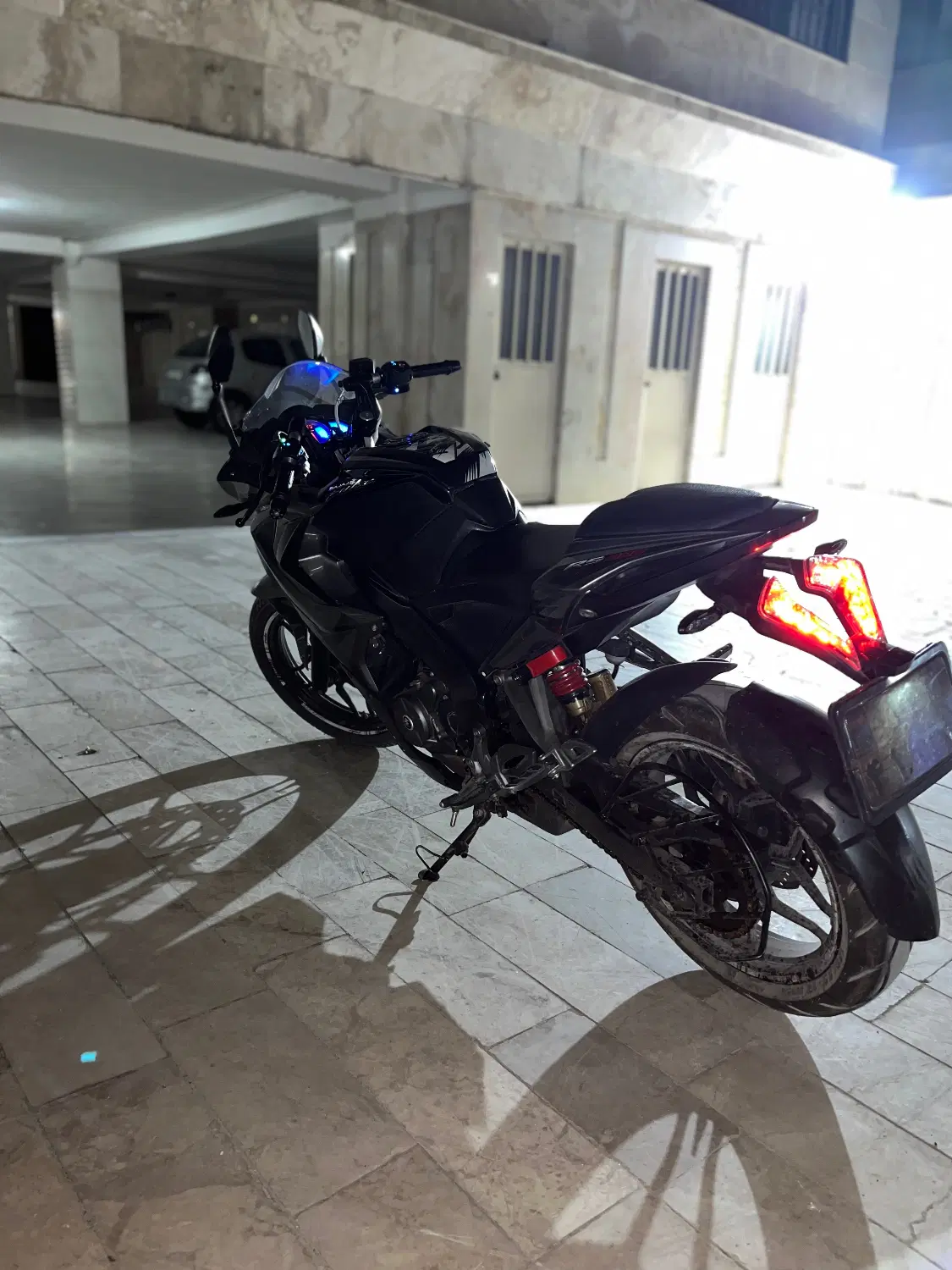Rs200 درحد|موتورسیکلت|گرمدره, |دیوار