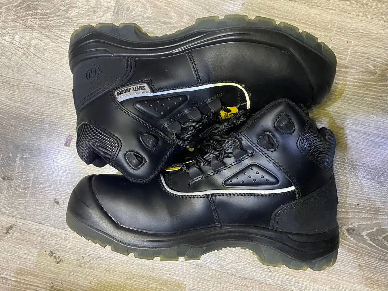 کفش Safety jogger|کیف، کفش، کمربند|تهران, منیریه|دیوار