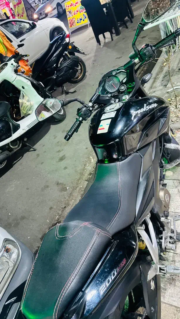 Ns200|موتورسیکلت|تهران, شهرک ولیعصر جنوبی|دیوار