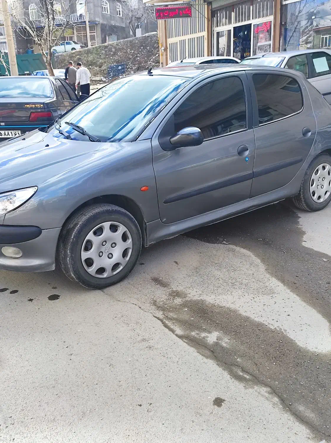 206|خودرو سواری و وانت|بانه, |دیوار