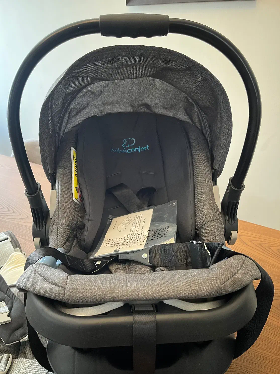 کریر و آغوشی|کالسکه و لوازم جانبی|کرج, مهرویلا شمالی|دیوار