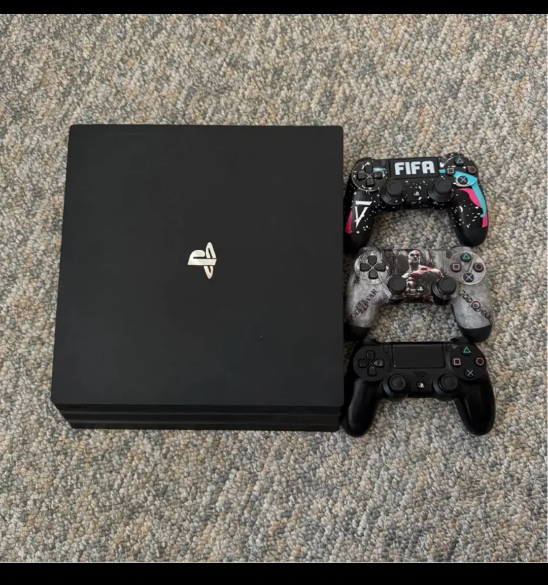 ps4 pro|کنسول، بازی ویدئویی و آنلاین|خرمآباد, |دیوار
