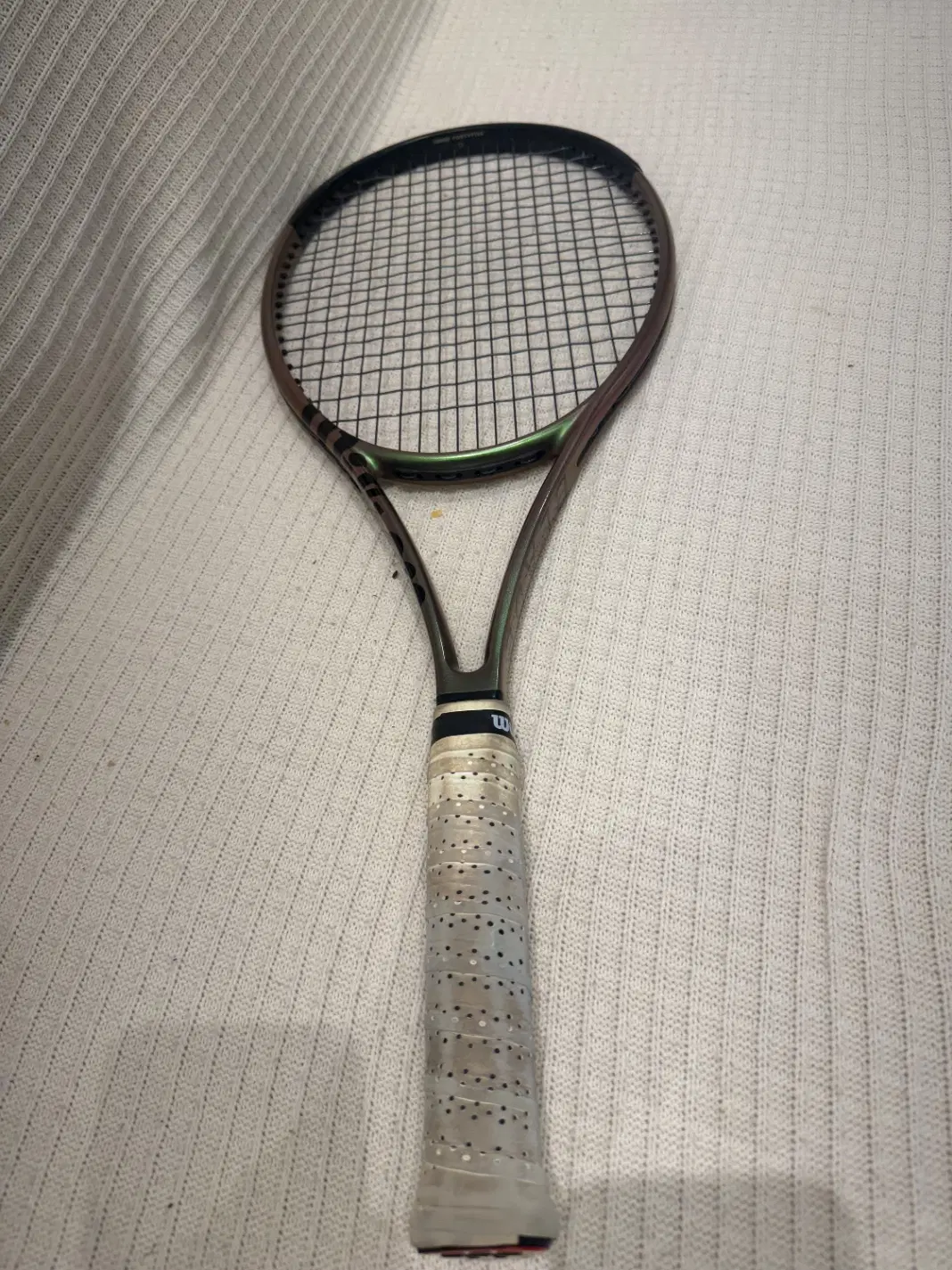 راکت wilson blade 98|ورزش‌های توپی|تهران, فرمانیه|دیوار