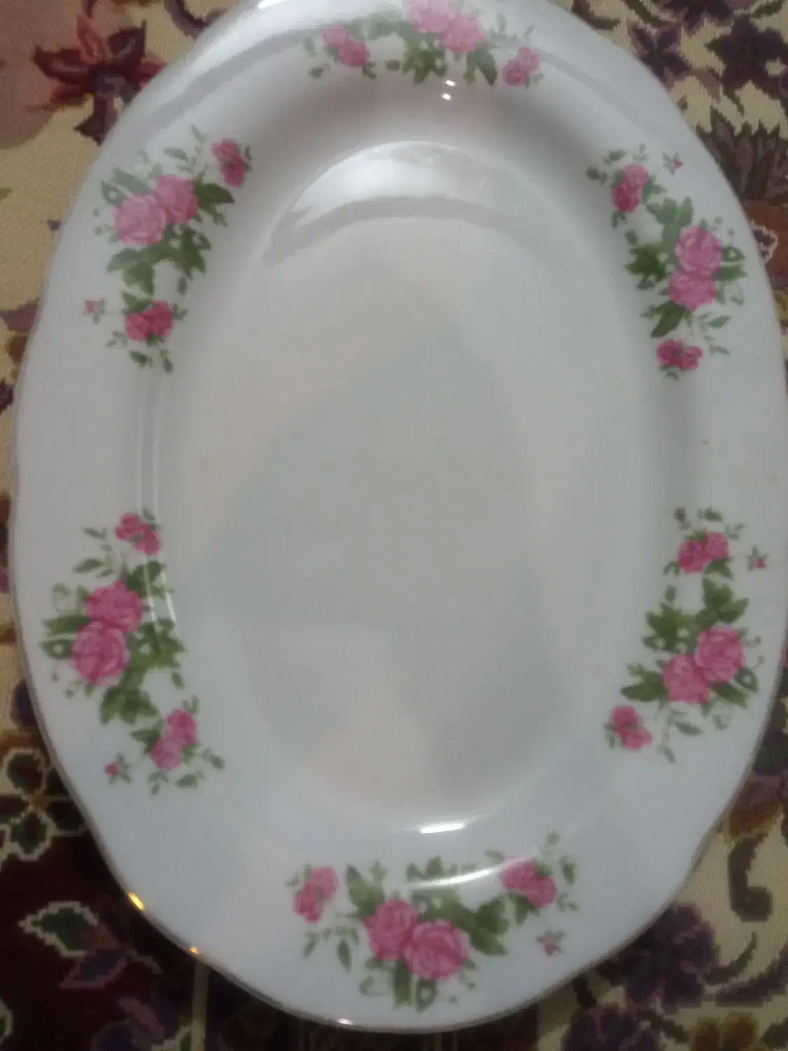 بشقاب قدیمی گل سرخ|ظروف سرو و پذیرایی|محمدشهر, محمدشهر|دیوار