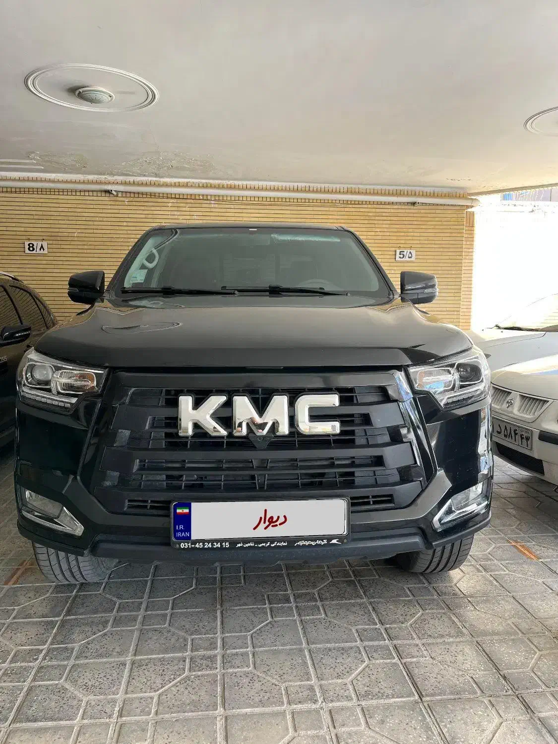 kmc t8  1402|خودرو سواری و وانت|اصفهان, درب کوشک|دیوار